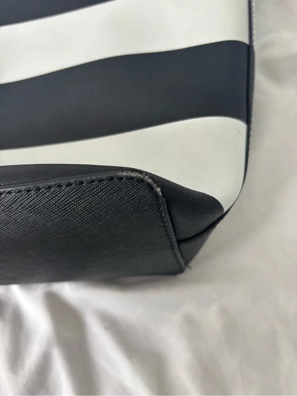 Michael Kors Jet Set Large Striped Saffiano Leather Tote Bag Black White
